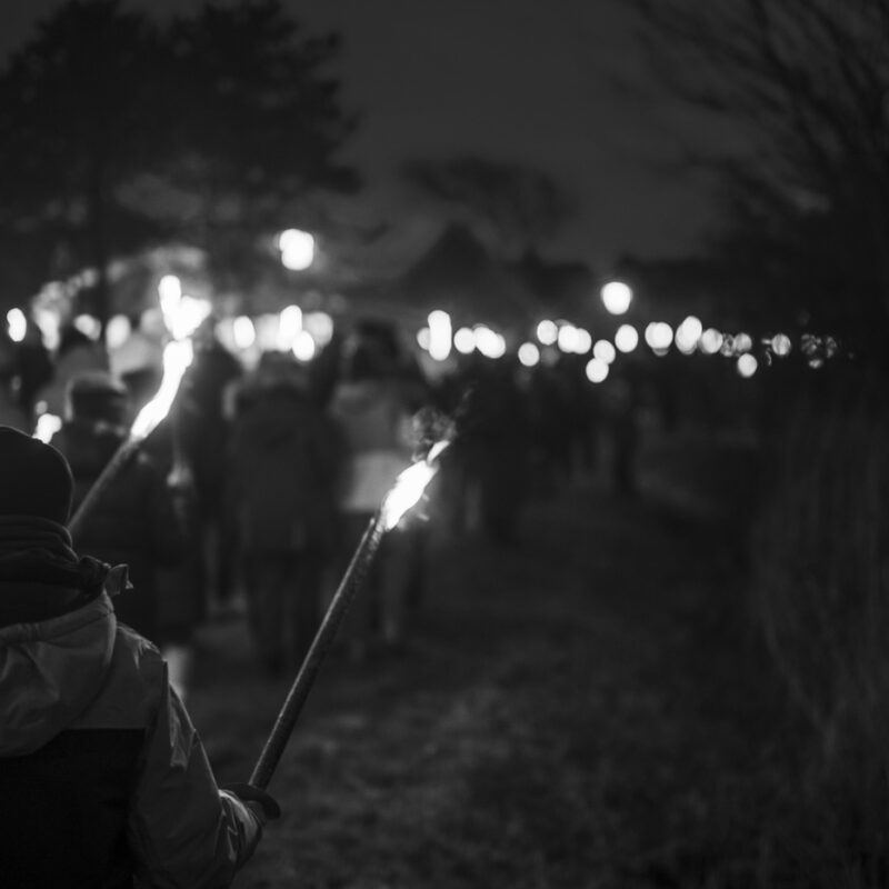 Lichterzug durch die Nacht